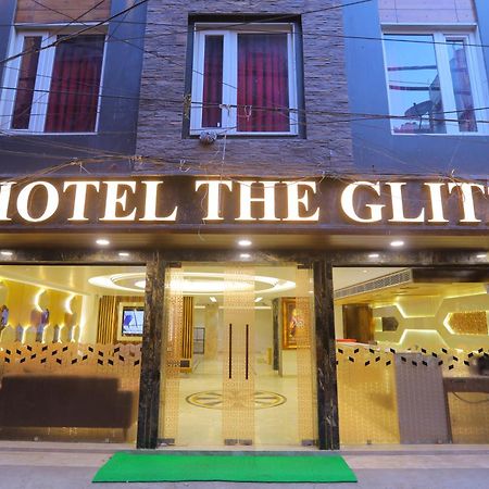 Hotel Glitz - Walk In From New Delhi Railway Station Buitenkant foto
